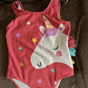 F&F Unicorn Swimming Costume pink Girls 6-7 years - Picture 1 of 2
