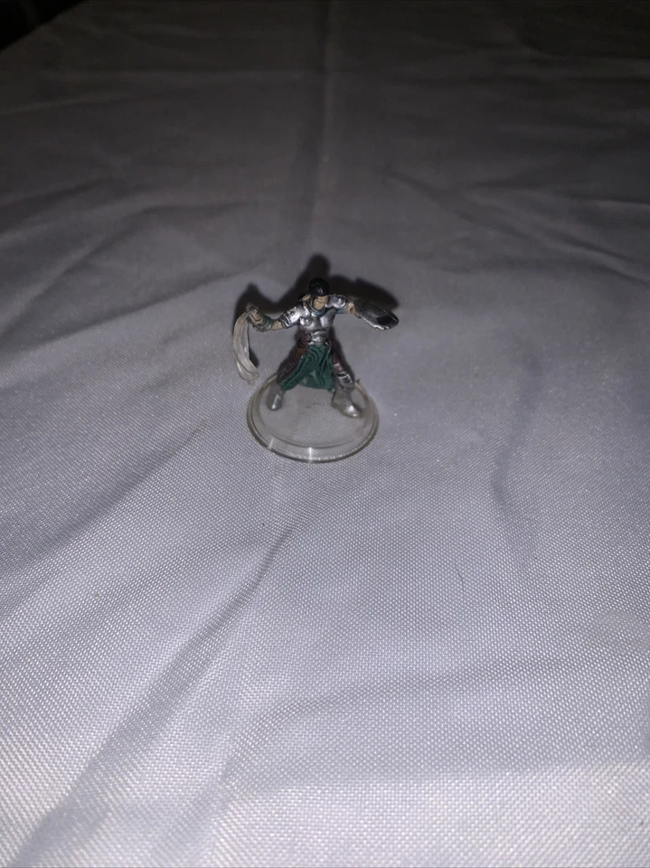 Magic the Gathering Arena of the Planeswalkers Board Game Figure Gideon Jura - Изображение 1 из 1