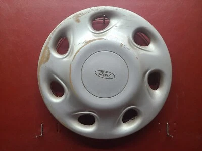 Оригинальные колпаки колес для Ford Escort LX 14 дюймов 1994-1996 годов выпуска 7032 F4CC-1130-BB - Изображение 1 из 4