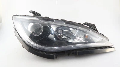 OEM | 2017 - 2020 Chrysler Pacifica Halogen w/LED Headlight (Right/Passenger) -- Foto 1 de 4