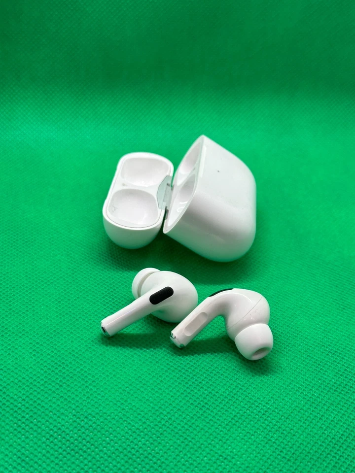 Apple AirPods Pro 1st Generation with Charging Case - White - Grade A - Image 1 of 1