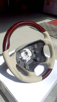 Volante Mercedes ML55AMG ML430 W163 1998-2005 madera de nogal cuero beige Foto 1 de 4