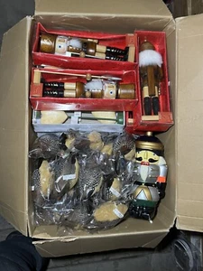 Restposten Palette Weihnachtsdeko aus Geschäftsauflösung Kugeln Schmuck Deko - Bild 1 von 8
