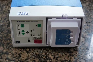 Covidien Rapidvac Rapid Vac Rauchsauger SE3690 - Bild 1 von 3