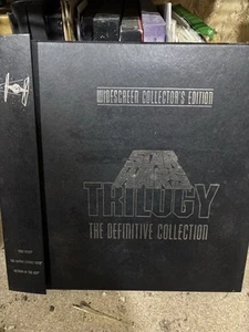 VINTAGE 1993 STAR WARS TRILOGY DEFINITIVE COLLECTION LASERDISC BOXSET BOXED RARE - Picture 1 of 2