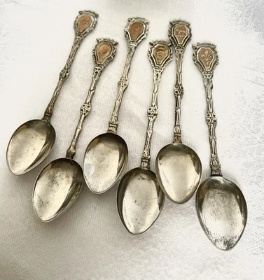 Juego de 6 cucharas Demitasse italianas ornamentadas de colección hechas en Italia Foto 1 de 4