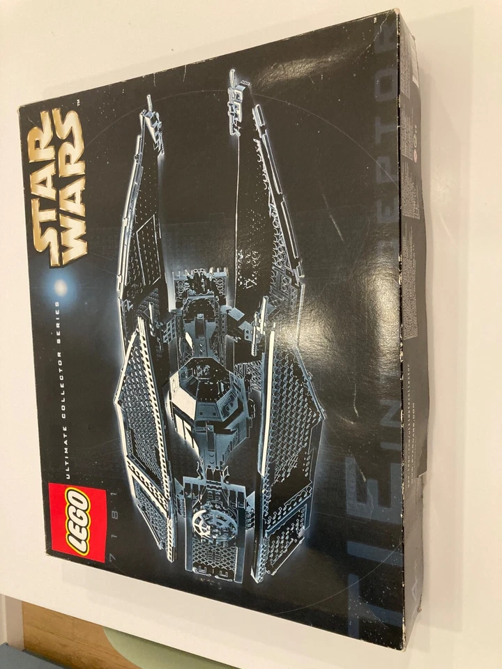 LEGO Star Wars - Set 7181 - Tie Interceptor - Ultimate Collector Series (UCS) - Photo 1/4