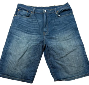 Levi's 569 Bermuda Shorts Men's 38 Blue Denim 5-Pocket Stretch Zip Fly Beach - Picture 1 of 6