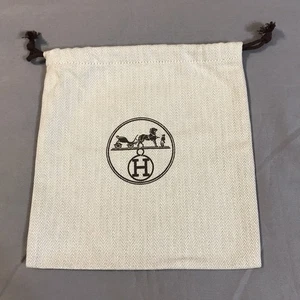Bolsa para el polvo Hermes 9 x 8,5 pulgadas beige cordón espiga almacenamiento de regalo - Imagen 1 de 4