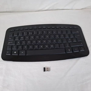 Tastiera wireless Microsoft Arc QWERTY UK layout modello 1392 con dongle USB - Foto 1 di 24