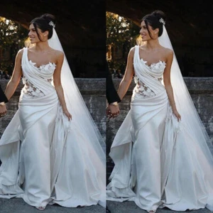 Mermaid Satin Wedding Dresses One Shoulder with Deatchable Train Bridal Gowns - Picture 1 of 12
