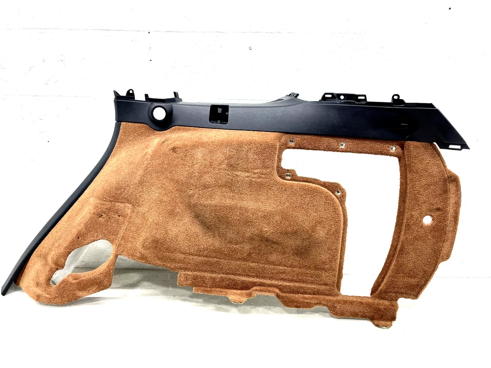 PORSCHE CAYENNE 2003-2010 TRASERO DERECHO PASAJERO MALETERO ALFOMBRA MOLDURA OEM Foto 1 de 4