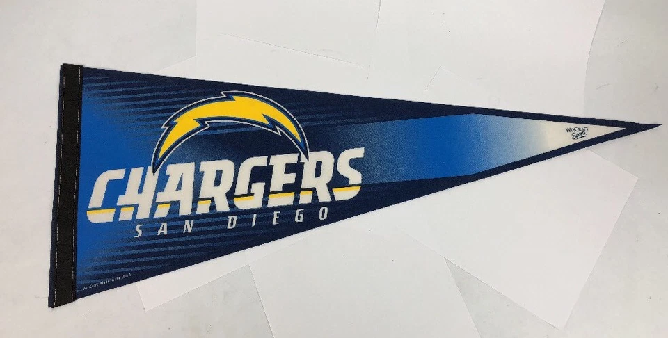 Banderín de colección Wincraft San Diego Chargers Consíguelo mientras puedas La Fans Foto 1 de 4