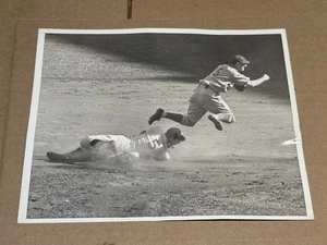 Foto baseball tipo 1 Joe DiMaggio 1938 Joltin Joe forzata da Lou Gehrig rara - Foto 1 di 2