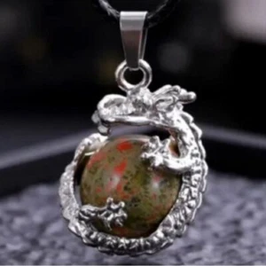 Collar Colgante Dragón Cristal Piedras Preciosas Unakita con Ambiente Positivo Curativo En... - Imagen 1 de 2