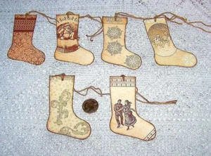 6-Christmas-Vintage-Stocking-Victorian-Holiday-Linen Cardstock-Gift-Hang-Tags - Picture 1 of 1