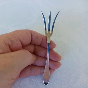 Vintage Webster Sterling Lemon Berry Fork 4.25 in Elegant Classy Design - Picture 1 of 8