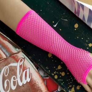 80s Fishnet Gloves / Mini Diamond Net Fingerless Glove / Arm Warmer - Picture 1 of 9