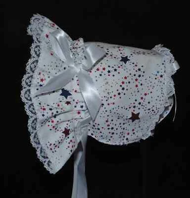 Nuevo gorro de bebé patriótico blanco con estrellas rojas y azules Foto 1 de 4