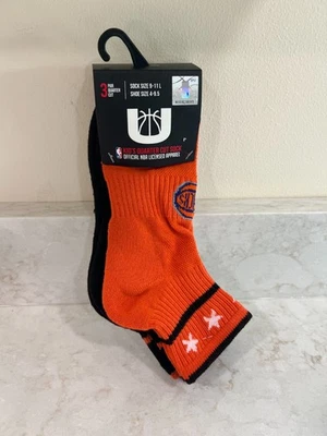 New York Knicks Youth Quarter-Cut Socks 3 Pairs (Sizes 4–9.5, Sock Size 9–11 L) - Image 1 of 4