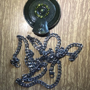medal and chain 80 centimeters simple duti free. - Picture 1 of 8