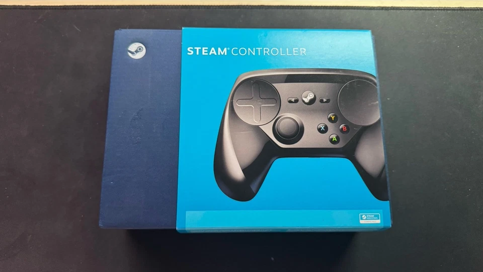 Steam Controller - Image 1 of 4