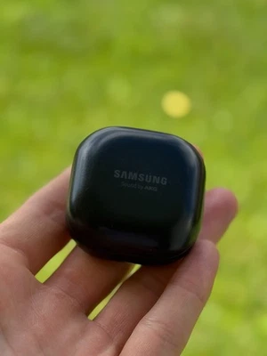 Samsung Galaxy Buds Pro - Usate Poco, Originali e Funzionanti | SMR190NZKAEUD - Immagine 1 di 4