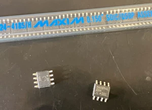 MAX894LESA+ 500mA Dual Current Limited P-Channel Switch Th-Shutdown Maxim 8-SOIC - Bild 1 von 1