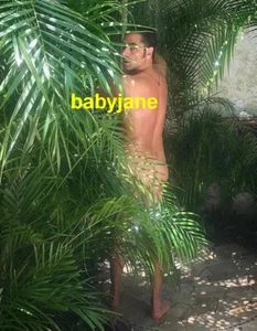 FOTO BEEFCAKE 006 JOHN STAMOS SEXY VISTA TRASERA - Imagen 1 de 1