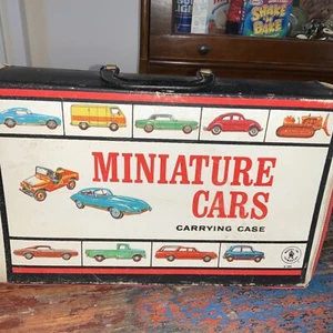 Vintage 1966 Mattel Minature Cars Carrying Case - Picture 1 of 6