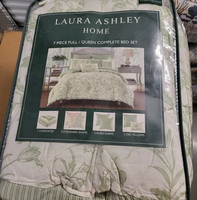 Juego de edredón Laura Ashley NATALIE Queen completo de 7 piezas blanco salvia/blanco roto NUEVO Foto 1 de 4