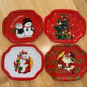 Vintage Set of 4 Metal Christmas Snack Trays McCrory Corp EC - Picture 1 of 7