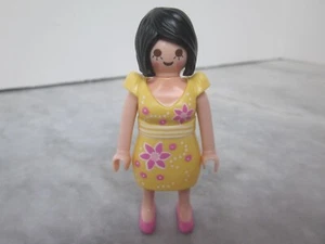 Playmobil Figure Woman in Yellow Flowered Summer Dress - Removeable - Picture 1 of 5