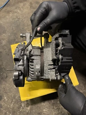 ALTERNADOR HÍBRIDO HYUNDAI TUCSON / KIA SPORTAGE DIÉSEL 2016-2021 36300 2U000 Foto 1 de 4