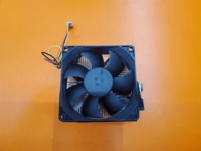 ⭐️⭐️⭐️⭐️⭐️ Desktop 3-Pin Cooling Fan and Heatsink 460104100-600-G - Image 1 of 3