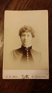 1890'S CABINET CARD NAMED LADY CARRIE - T.S.HILL ST. CATHERINES ONTARIO CANADA - Picture 1 of 3