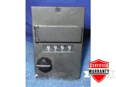 SODECO TCeF-4PE 4 DIGIT IMPULSE COUNTER 1 Year Warranty - Image 1 of 3