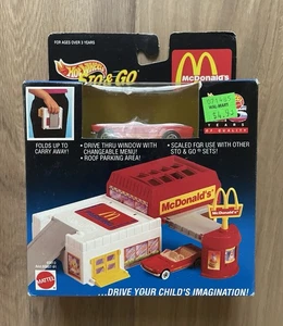 1995 Hot Wheels Sto & Go Playset McDONALD's w/ Red MUSTANG New SEALED! - Picture 1 of 4