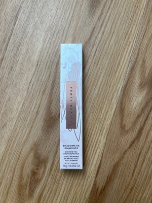 Fenty Beauty Shadowstix diamonds Champ'ion-New in Box - Image 1 of 3