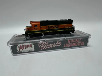 Atlas 47513 BNSF GP-30 (GP-39m) #2804 - N-Scale - Image 1 of 4