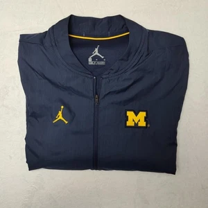 Chaqueta Michigan Wolverines Para Hombre Azul Medio NCAA Fútbol Nike Jordan 1/4 Cremallera - Imagen 1 de 12