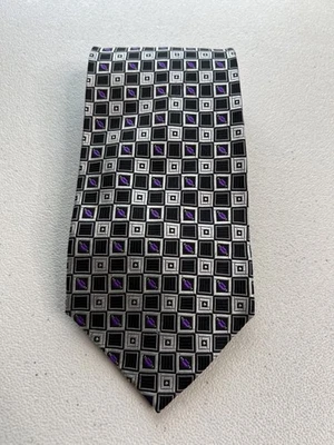 Corbata Bachrach Hecha a Mano Negra y Gris con Púrpura Geométrica 100% Seda Foto 1 de 4