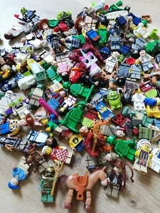LEGO Minifigures x5 Figs per order - ALL THEME Surprise! - Picture 1 of 7