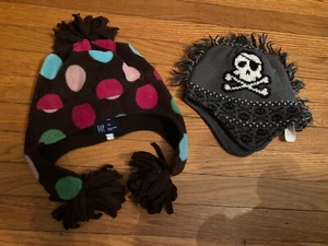 2 Winter Girls Hats Lg-Xl Cute! 1 Is Gap 1 Is Childrens Place - Picture 1 of 3