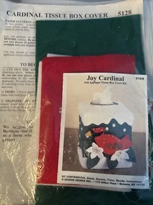 Design Works Felt Tissue Box Cover Kit Joy Cardinal - Picture 1 of 3