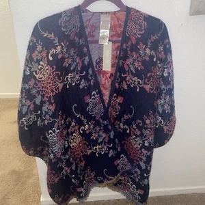 Beautiful Chico’s Reversible Multi-Colored Jacquard Ruana Poncho NWT One Size - Picture 1 of 9