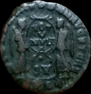 Magnentius 350-353 AD.. Roman Imperial .Scarce - Picture 1 of 2