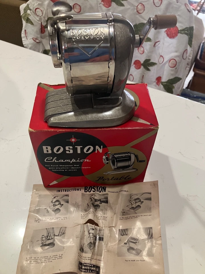 Sacapuntas portátil Boston Champion vintage 1 3/4 A5606 + caja + org. papel Foto 1 de 1