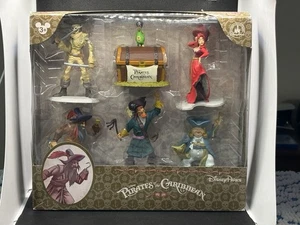 Juego de figuras coleccionables de Piratas del Caribe de los Parques Disney ~ Paseo pirata - Imagen 1 de 7