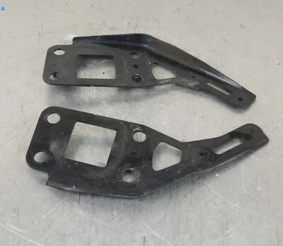 AUDI S6 2007-2011 - NÚCLEO IZQUIERDO Y DERECHO Soporte Placa de montaje de fijación 4F0805499A Foto 1 de 4